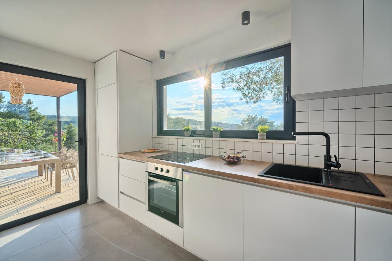 Holiday House Sunset Haven Estate Sutivan ภายนอก รูปภาพ