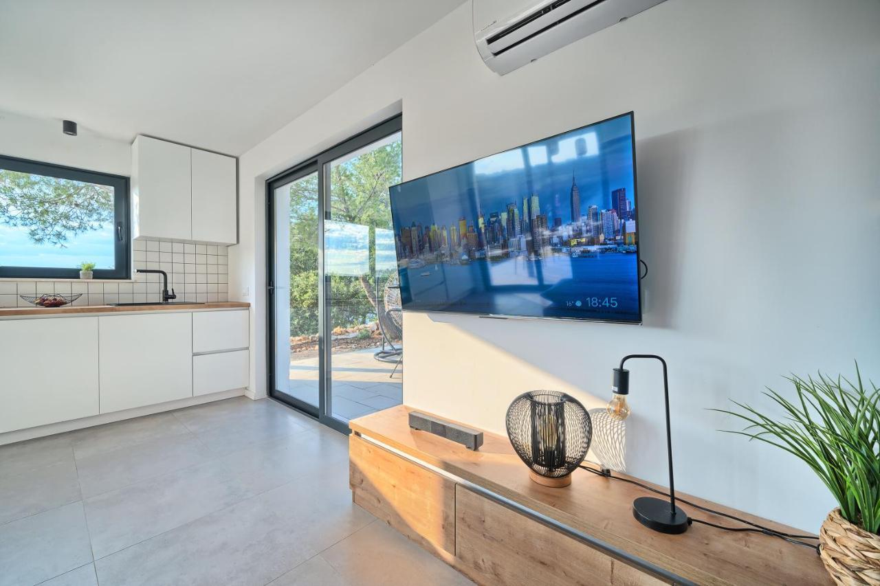 Holiday House Sunset Haven Estate Sutivan ภายนอก รูปภาพ