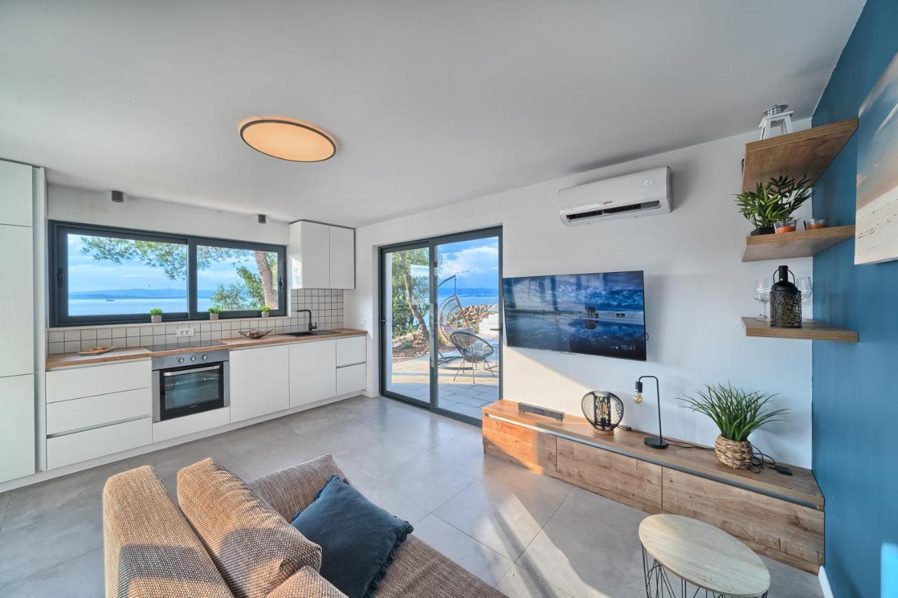 Holiday House Sunset Haven Estate Sutivan ภายนอก รูปภาพ