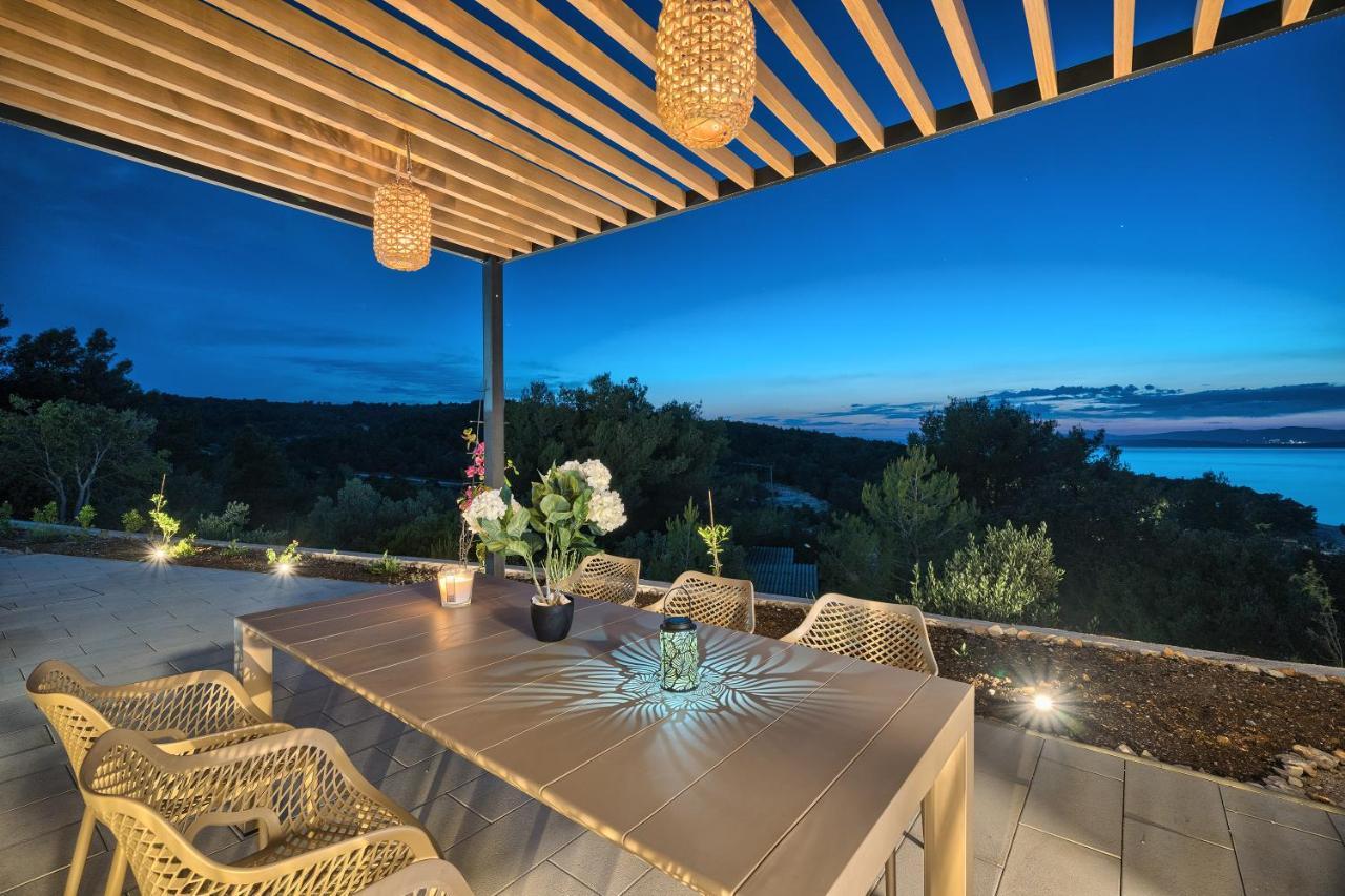 Holiday House Sunset Haven Estate Sutivan ภายนอก รูปภาพ