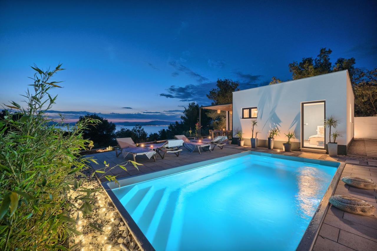 Holiday House Sunset Haven Estate Sutivan ภายนอก รูปภาพ