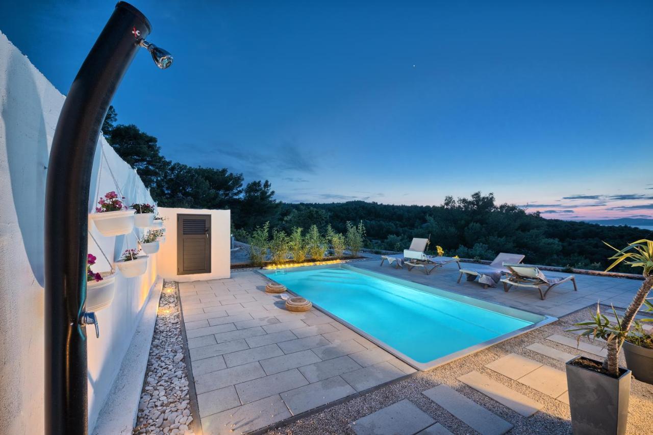 Holiday House Sunset Haven Estate Sutivan ภายนอก รูปภาพ